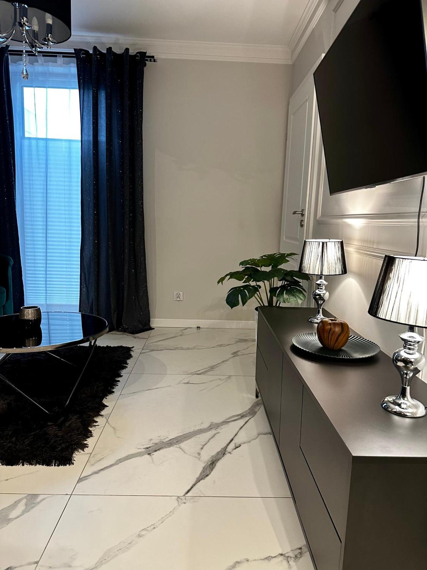 Apartamenty Kielce- Apartament Szmaragd Przy Zalew Kielecki, Faktura, Parking, Centrum Eksteriør bilde