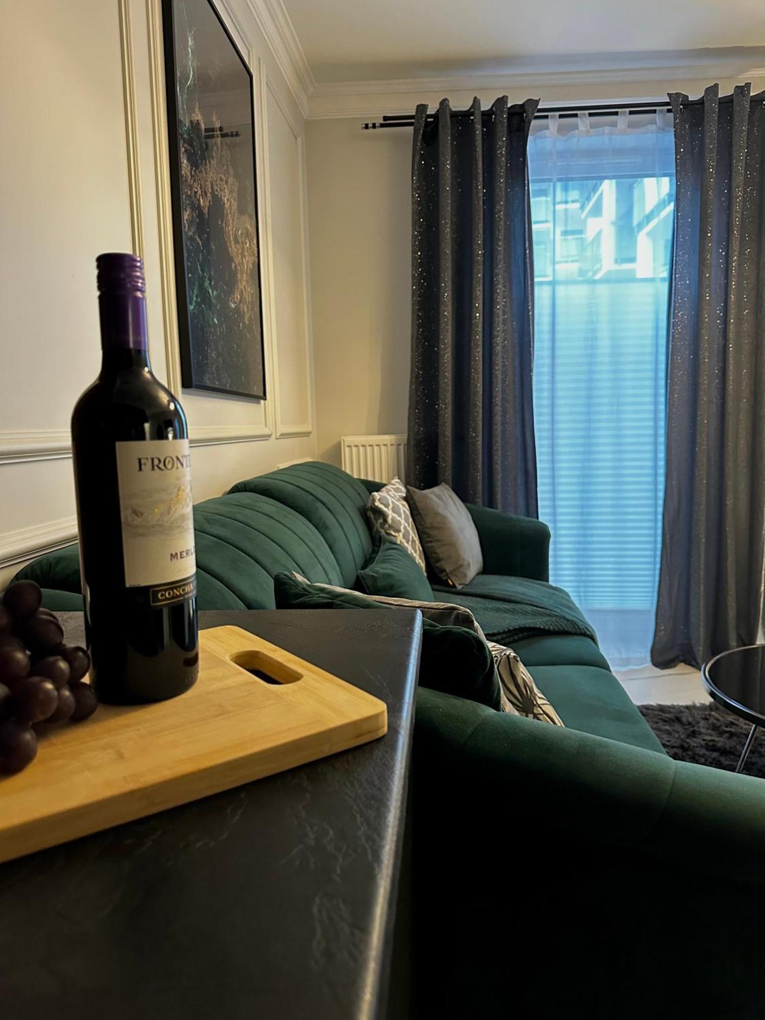 Apartamenty Kielce- Apartament Szmaragd Przy Zalew Kielecki, Faktura, Parking, Centrum Eksteriør bilde