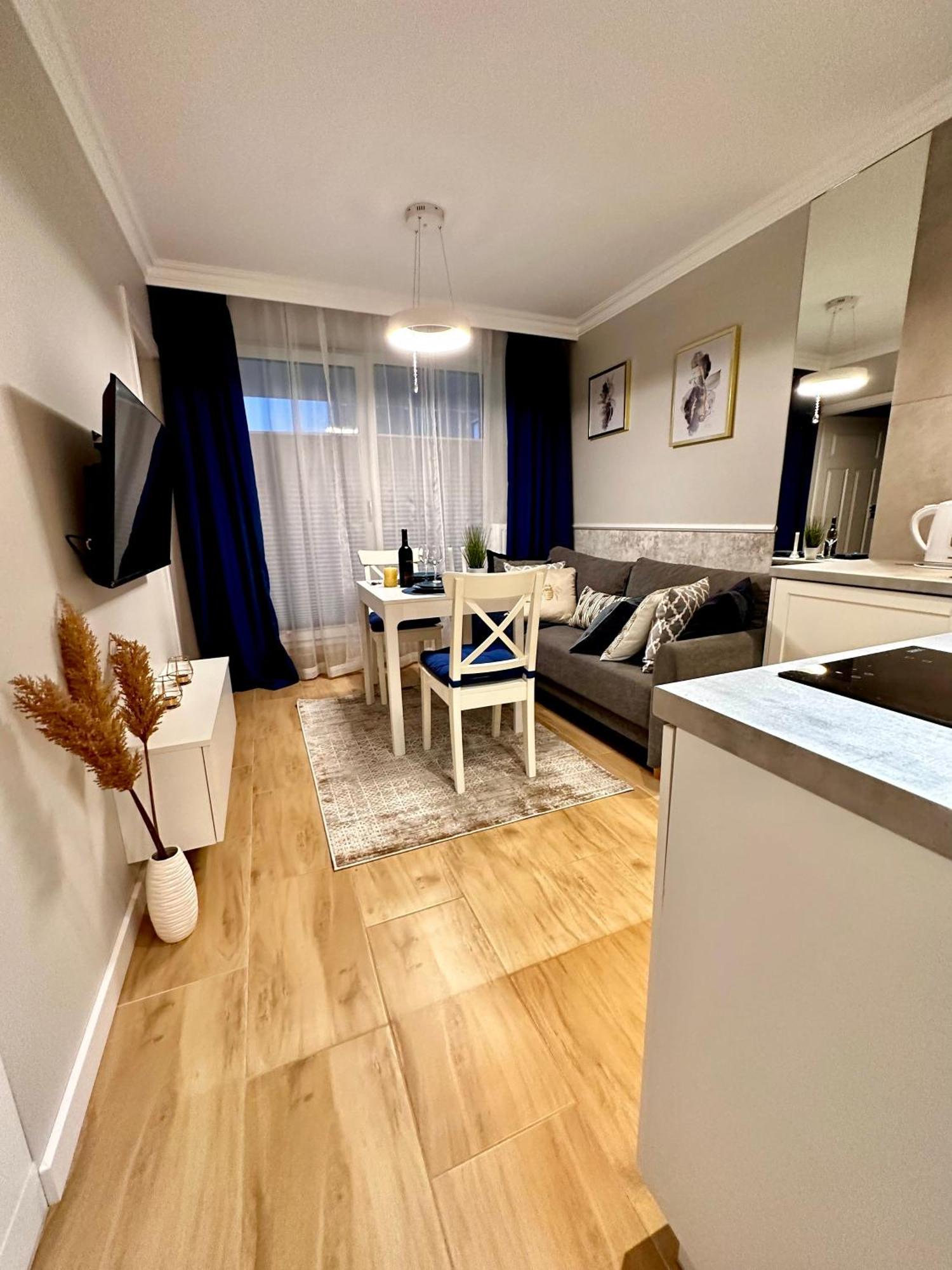 Apartamenty Kielce- Apartament Szmaragd Przy Zalew Kielecki, Faktura, Parking, Centrum Eksteriør bilde