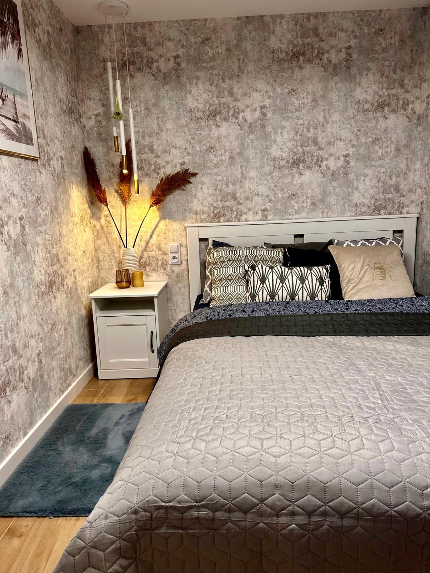 Apartamenty Kielce- Apartament Szmaragd Przy Zalew Kielecki, Faktura, Parking, Centrum Eksteriør bilde